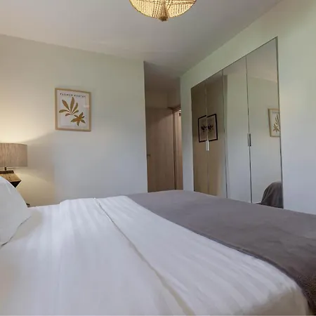 Govino Bay Bliss - Shared Pool