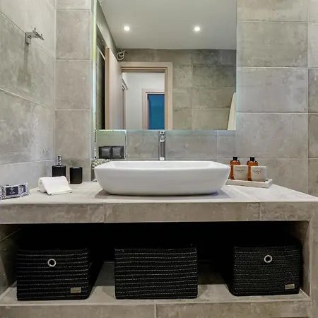 Holiday home Govino Bay Bliss - Shared Pool Danilia