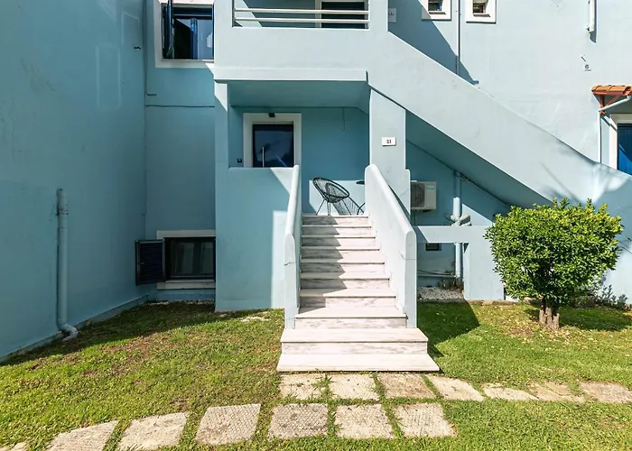 Govino Bay Bliss - Shared Pool *