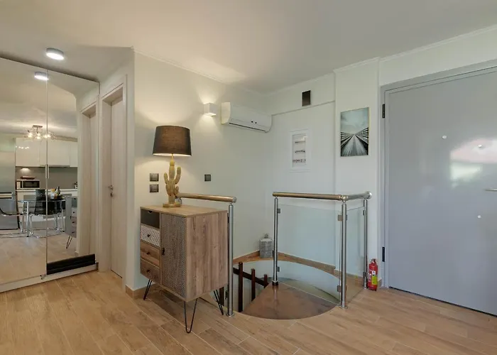 Govino Bay Bliss - Shared Pool * Danilia