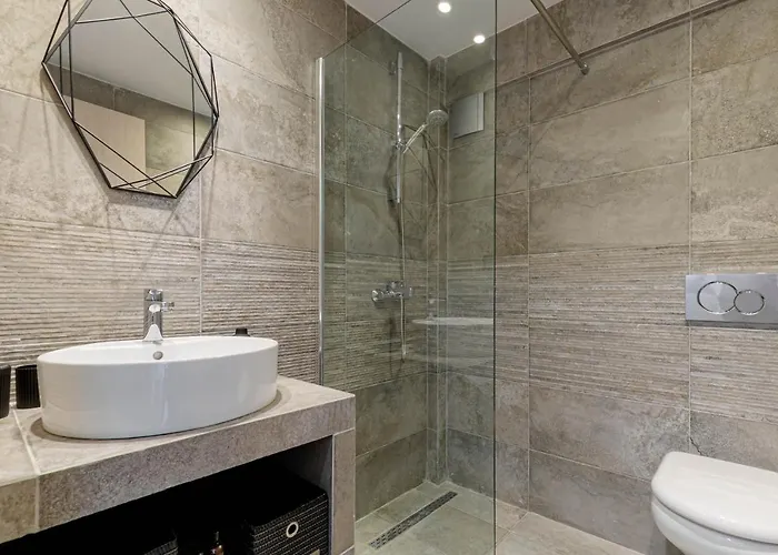 別荘 Govino Bay Bliss - Shared Pool *