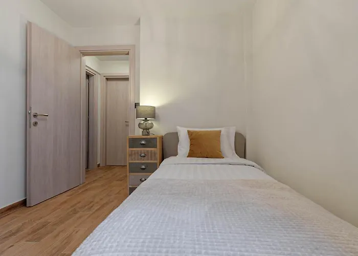 Govino Bay Bliss - Shared Pool بيت للعطل Danilia